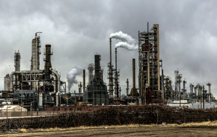 Article Image for Why is the US Economy Hooked on Oil?